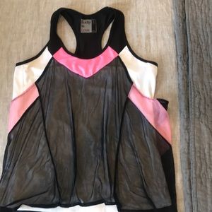 Used Lucky in Love tennis too